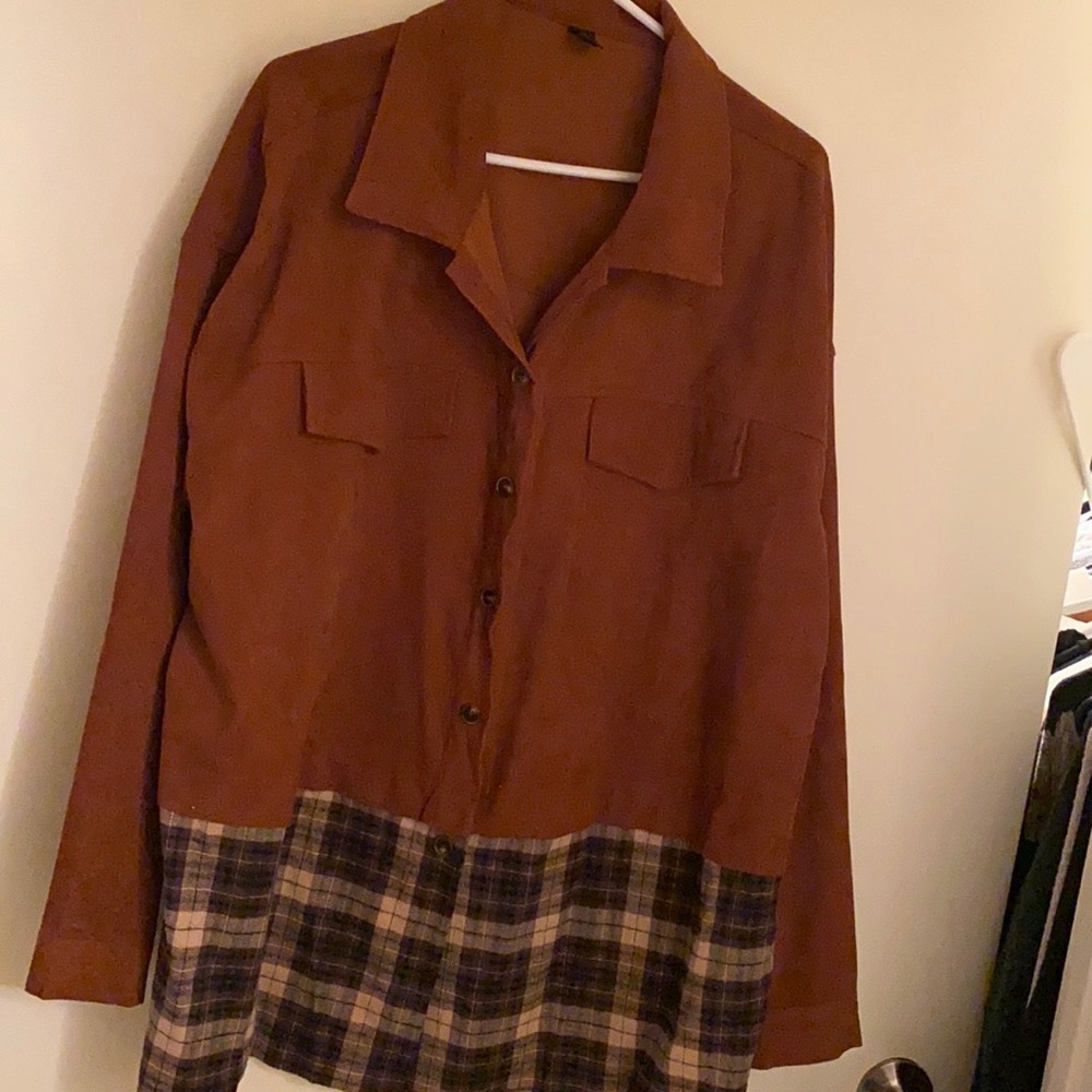 Shein Corduroy button up jacket/flannel. Never worn, new without tags. Size 2xl.